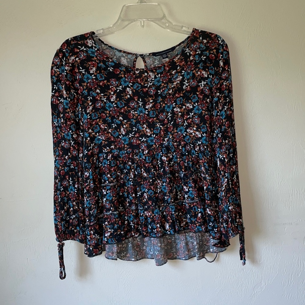 American Eagle Floral Top